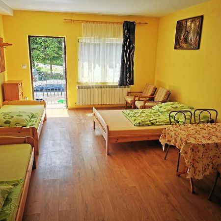 Pokoje Nad Strumykiem W Polanczyku Tel 13- 469 -2257 Екстер'єр фото